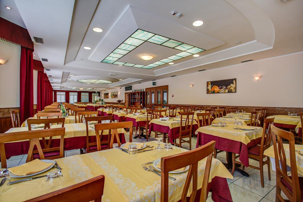 Hotel San Giorgio Milano Marittima Zewnętrze zdjęcie