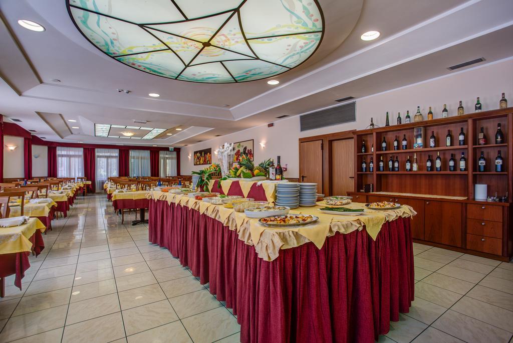 Hotel San Giorgio Milano Marittima Zewnętrze zdjęcie