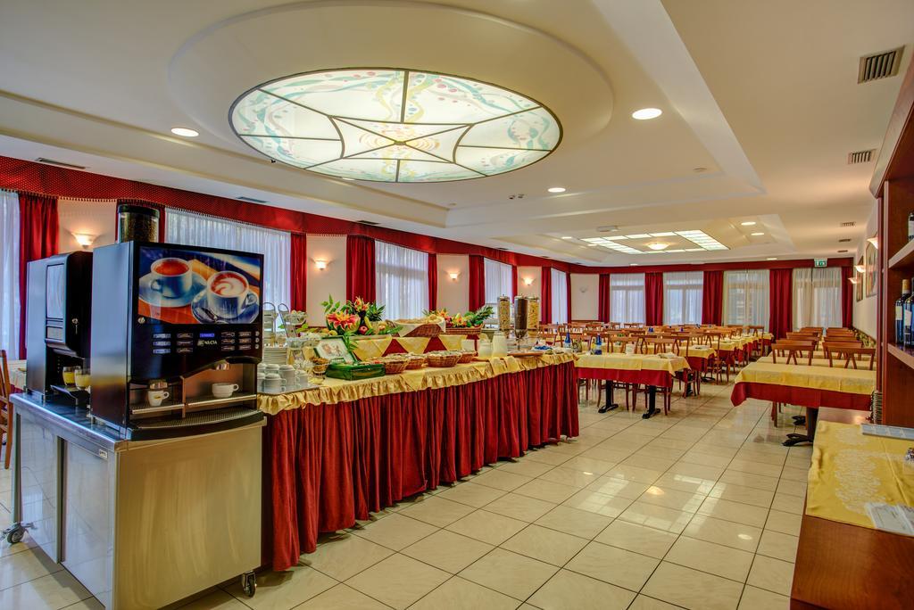 Hotel San Giorgio Milano Marittima Zewnętrze zdjęcie