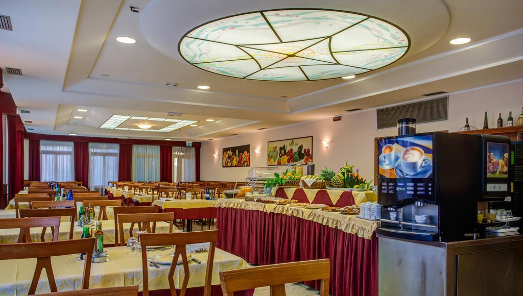 Hotel San Giorgio Milano Marittima Zewnętrze zdjęcie