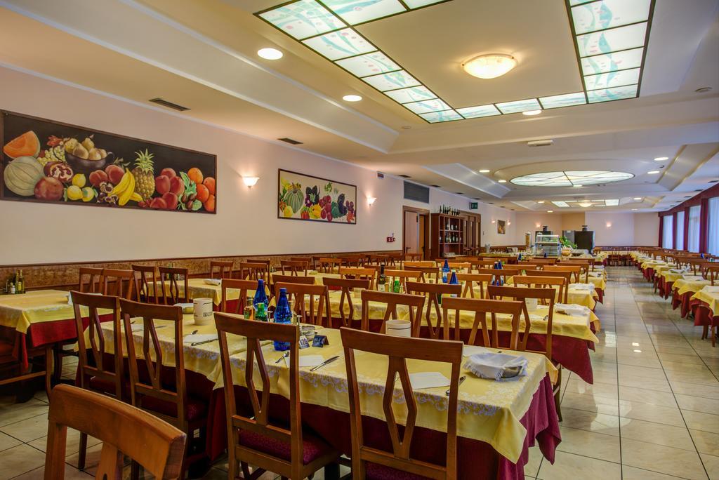 Hotel San Giorgio Milano Marittima Zewnętrze zdjęcie