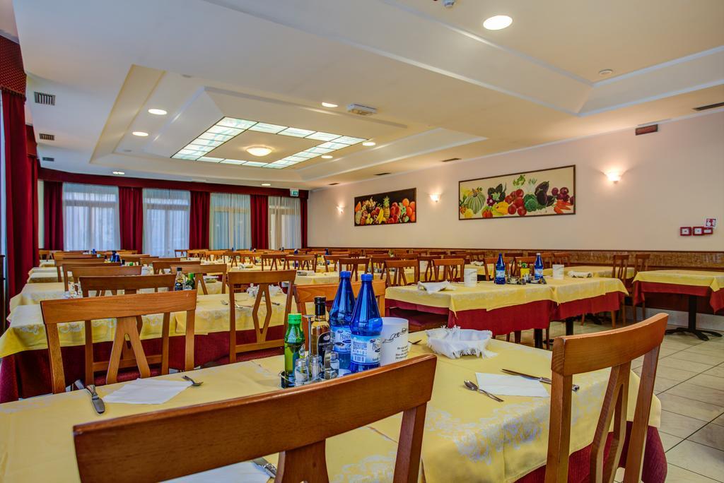 Hotel San Giorgio Milano Marittima Zewnętrze zdjęcie
