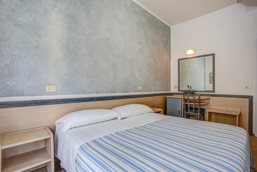 Hotel San Giorgio Milano Marittima Pokój zdjęcie