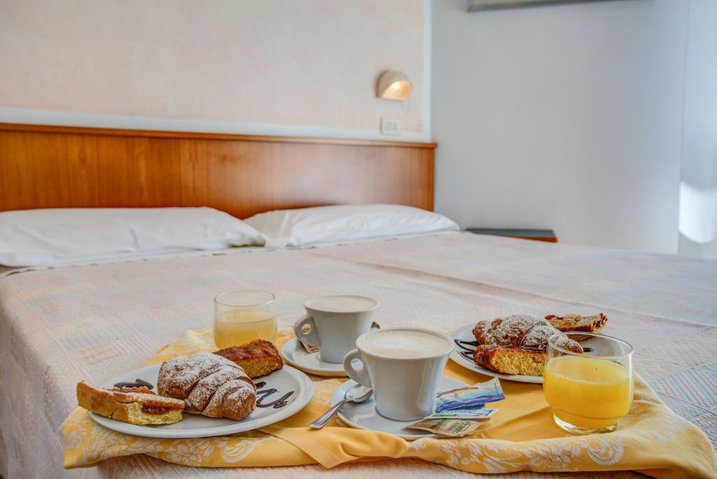 Hotel San Giorgio Milano Marittima Zewnętrze zdjęcie